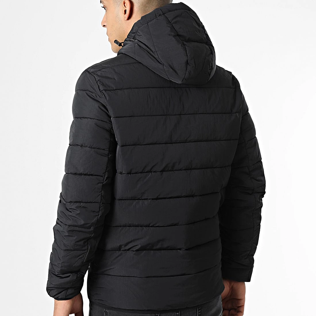 Le moins cher ❤️ Doudoune Capuche Lightweight Puffer JK1546V Noir de Lyle And Scott 👏 4 Le moins cher ❤️ Doudoune Capuche Lightweight Puffer JK1546V Noir de Lyle And Scott 👏 – Image 4