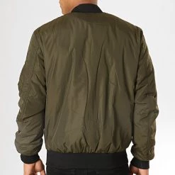 Tout neuf ⌛ Bomber Max Vert Kaki de Bombers Original 🤩 9 Tout neuf ⌛ Bomber Max Vert Kaki de Bombers Original 🤩 -Tenue De Sport Soldes bombers original 195513 MAX MEN KAKI 20190829T135049 05