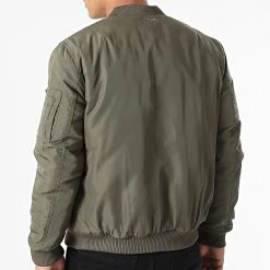 Meilleur prix 💯 Veste Bomber Original Vert Kaki de Bombers Original 🎉 7 Meilleur prix 💯 Veste Bomber Original Vert Kaki de Bombers Original 🎉 -Tenue De Sport Soldes bombers original 292232 ORIGINAL MEN KAKI 20211119T145335 04