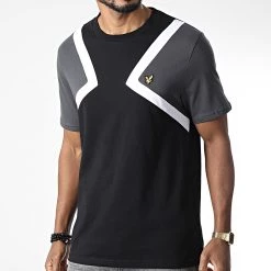 Les meilleures critiques de ⌛ Tee 👚 Shirt Striped Noir de Lyle And Scott ✨