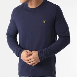 Meilleure vente ❤️ Tee 👕 Shirt Manches Longues TS512V Bleu Marine de Lyle And Scott 😉 -Tenue De Sport Soldes lyle et scott 249894 TS512V NAVY 20210204T162834 03