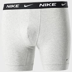 Les meilleures critiques de 🥰 Lot De 3 Boxers Everyday Cotton Stretch KE1007 Noir Blanc Gris Chiné de Nike 🎉 -Tenue De Sport Soldes nike 234526 KE1007 MP1 NOOS 20211222T100718 03