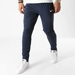 Coupon 🤩 Pantalon Jogging Dri-FIT Bleu Marine de Nike 👏