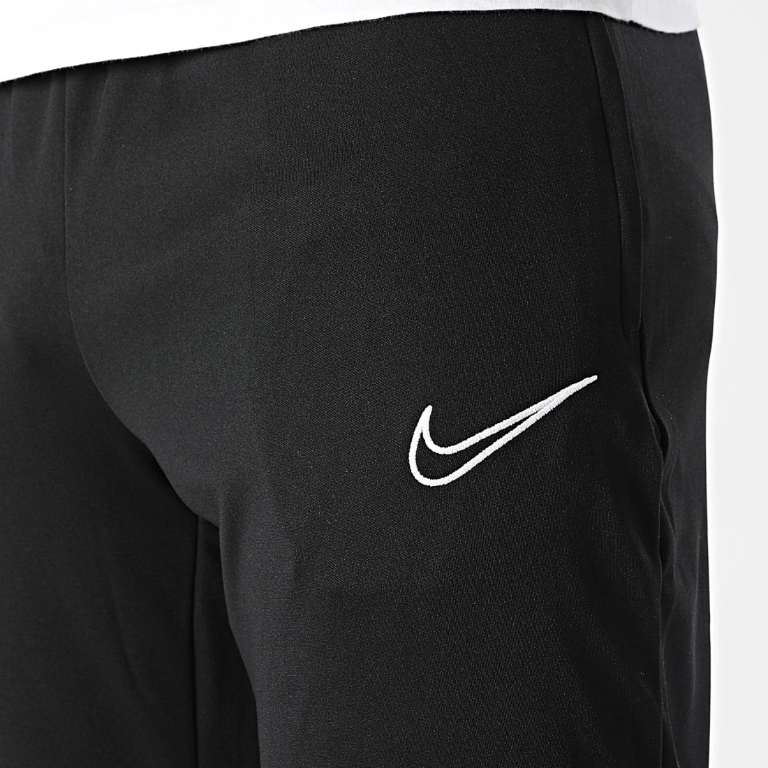 Tout neuf 💯 Pantalon Jogging Dri-FIT Noir de Nike 🎁 2 Tout neuf 💯 Pantalon Jogging Dri-FIT Noir de Nike 🎁 – Image 2