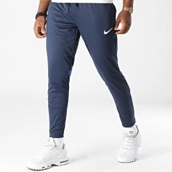 Remise 🔔 Pantalon Jogging Dri-FIT Bleu Marine de Nike 🌟