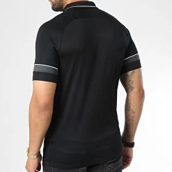 Coupon ❤️ Polo Manches Courtes Noir de Nike ❤️ -Tenue De Sport Soldes nike 332837 CW6104 014 20220819T143758 04