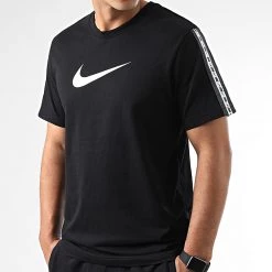 De gros ✨ Tee 👕 Shirt A Bandes Logo Noir de Nike ✔️ -Tenue De Sport Soldes nike 340639 DM4685 015 20220927T134941 01