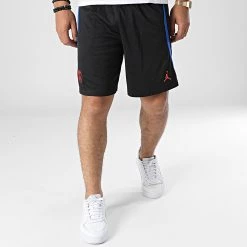 Budget 🔔 Short Jogging PSG x Jordan DN1272 Noir de Nike 🌟 -Tenue De Sport Soldes nike 343667 DN1272 010 20221028T114608 03
