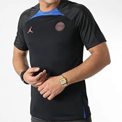 Budget 🔥 Tee 👕 Shirt PSG x Jordan DN1271 Noir de Nike 👍 -Tenue De Sport Soldes nike 343684 DN1271 011 20221027T155955 03