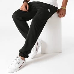 Meilleure vente 😉 Pantalon Jogging 771840-60 Noir de Umbro 👏 6 Meilleure vente 😉 Pantalon Jogging 771840-60 Noir de Umbro 👏 -Tenue De Sport Soldes umbro 230004 771840 60 8 20200907T171021 03