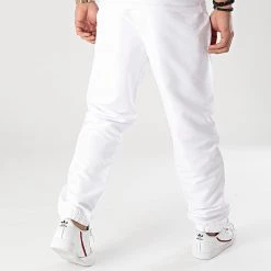 Les meilleures critiques de 😀 Pantalon Jogging 806190-60 Blanc de Umbro 😉 -Tenue De Sport Soldes umbro 249847 806190 60 3 20210205T150524 04