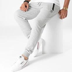 Promo 🔔 Pantalon Jogging 648611-60 Gris Chiné de Umbro ❤️ -Tenue De Sport Soldes umbro 277634 648611 60 123 20210805T160049 03