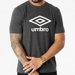 Grosses soldes 🔔 Tee 👕 Shirt Net Gris Anthracite Chiné de Umbro 🎁 -Tenue De Sport Soldes umbro 297867 729282 60 81 20220113T141432 03