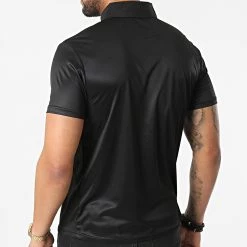 Remise 😉 Polo Manches Courtes 889890-60 Noir de Umbro 🛒 7 Remise 😉 Polo Manches Courtes 889890-60 Noir de Umbro 🛒 -Tenue De Sport Soldes umbro 300423 889890 60 8 20220301T142207 04