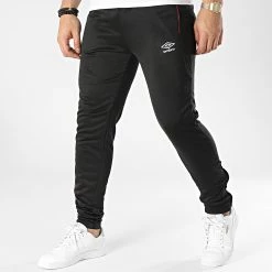 Vente flash 👍 Pantalon Jogging 889940-60 Noir de Umbro 😉