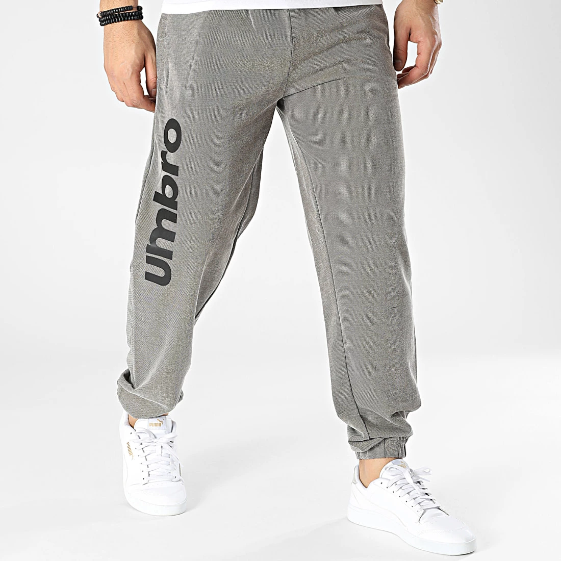 Meilleur prix 🎁 Pantalon Jogging 771840-60 Beige de Umbro 🌟 1 Meilleur prix 🎁 Pantalon Jogging 771840-60 Beige de Umbro 🌟