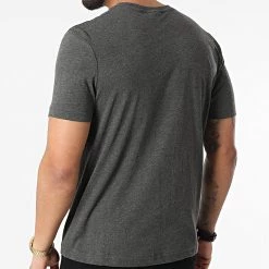 Meilleure vente ❤️ Tee 👚 Shirt 729281-60 Gris Anthracite Chiné de Umbro ✔️ -Tenue De Sport Soldes umbro 305670 729281 60 121 20220225T123526 04