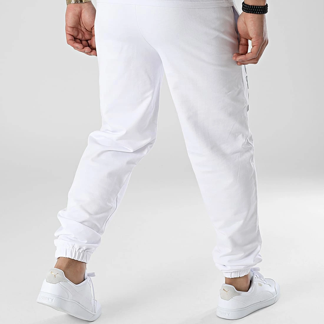 Le moins cher 🔔 Pantalon Jogging 771840-60 Blanc de Umbro 🛒 4 Le moins cher 🔔 Pantalon Jogging 771840-60 Blanc de Umbro 🛒 – Image 4