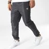 Promo 🥰 Pantalon Jogging 890550-60 Gris Anthracite de Umbro ⭐