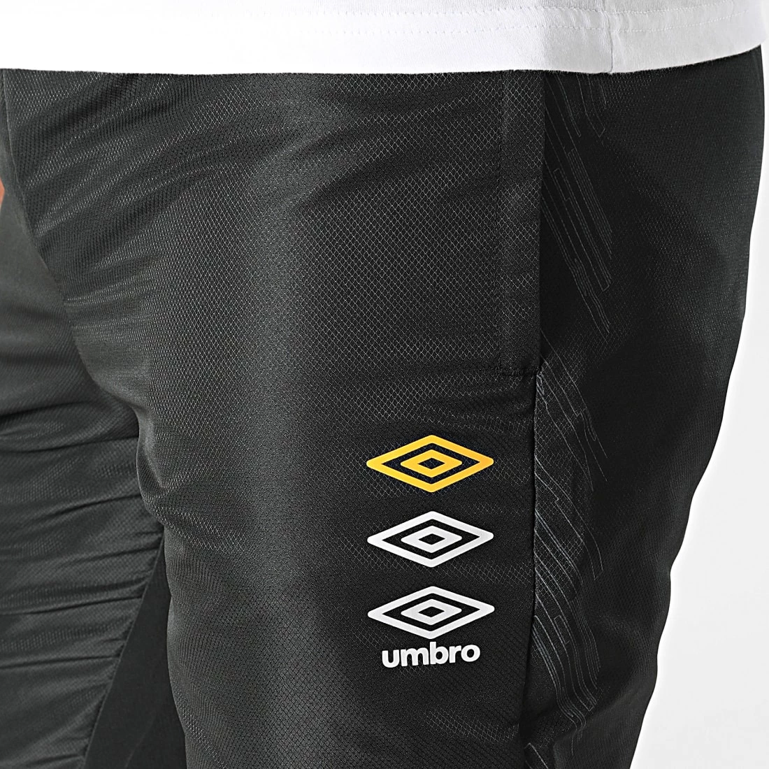 Budget 🥰 Pantalon Jogging 890551-60 Noir de Umbro ✔️ 2 Budget 🥰 Pantalon Jogging 890551-60 Noir de Umbro ✔️ – Image 2