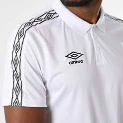 Page de garde -Tenue De Sport Soldes umbro 330898 647760 60 32 20220811T161912 02