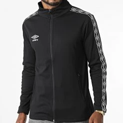 Bon marché ⭐ Veste Zippée A Bandes Unlined 647770-60 Noir de Umbro ✔️