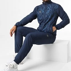 Bon marché 👏 Ensemble Veste Zippée Et Pantalon Jogging 908340-60 Bleu Marine de Umbro 💯