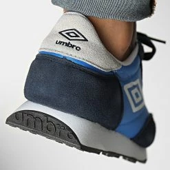 Meilleure affaire ✔️ Baskets Karts Net 849010 Bleu Marine de Umbro ✔️ -Tenue De Sport Soldes umbro 331150 849010 60 51 20220808T154923 04