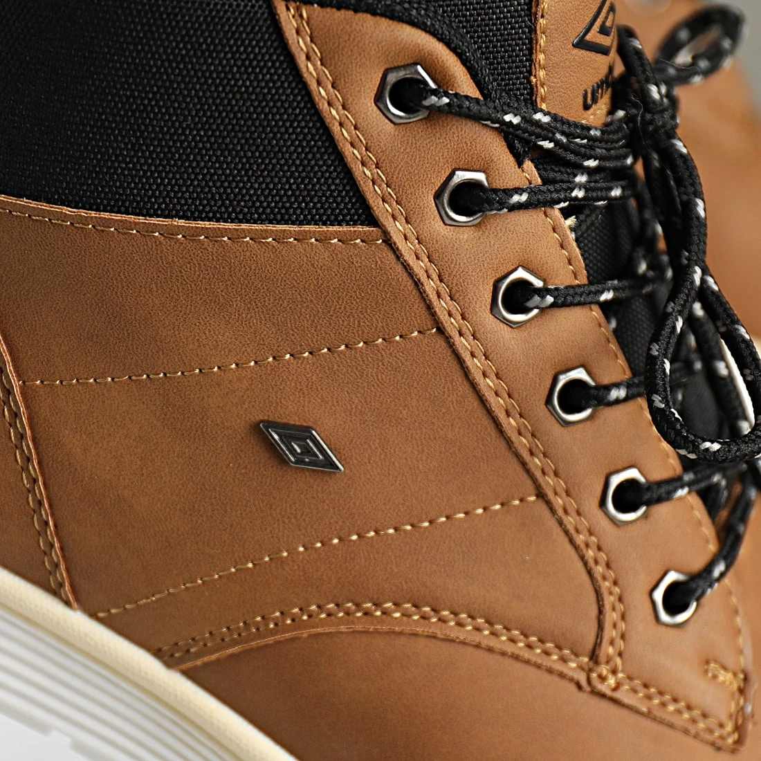 Nouveau 👏 Baskets Nelda Net 903880 Camel de Umbro ✔️ 2 Nouveau 👏 Baskets Nelda Net 903880 Camel de Umbro ✔️ – Image 2