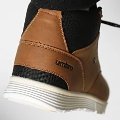 Nouveau 👏 Baskets Nelda Net 903880 Camel de Umbro ✔️ 7 Nouveau 👏 Baskets Nelda Net 903880 Camel de Umbro ✔️ -Tenue De Sport Soldes umbro 331153 903880 60 116 20220808T155117 04