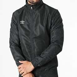 Le moins cher 😍 Ensemble Veste Zippée Et Pantalon Jogging 893391-60 Noir de Umbro 😀 6 Le moins cher 😍 Ensemble Veste Zippée Et Pantalon Jogging 893391-60 Noir de Umbro 😀 -Tenue De Sport Soldes umbro 333990 893391 60 8 20220826T145451 03