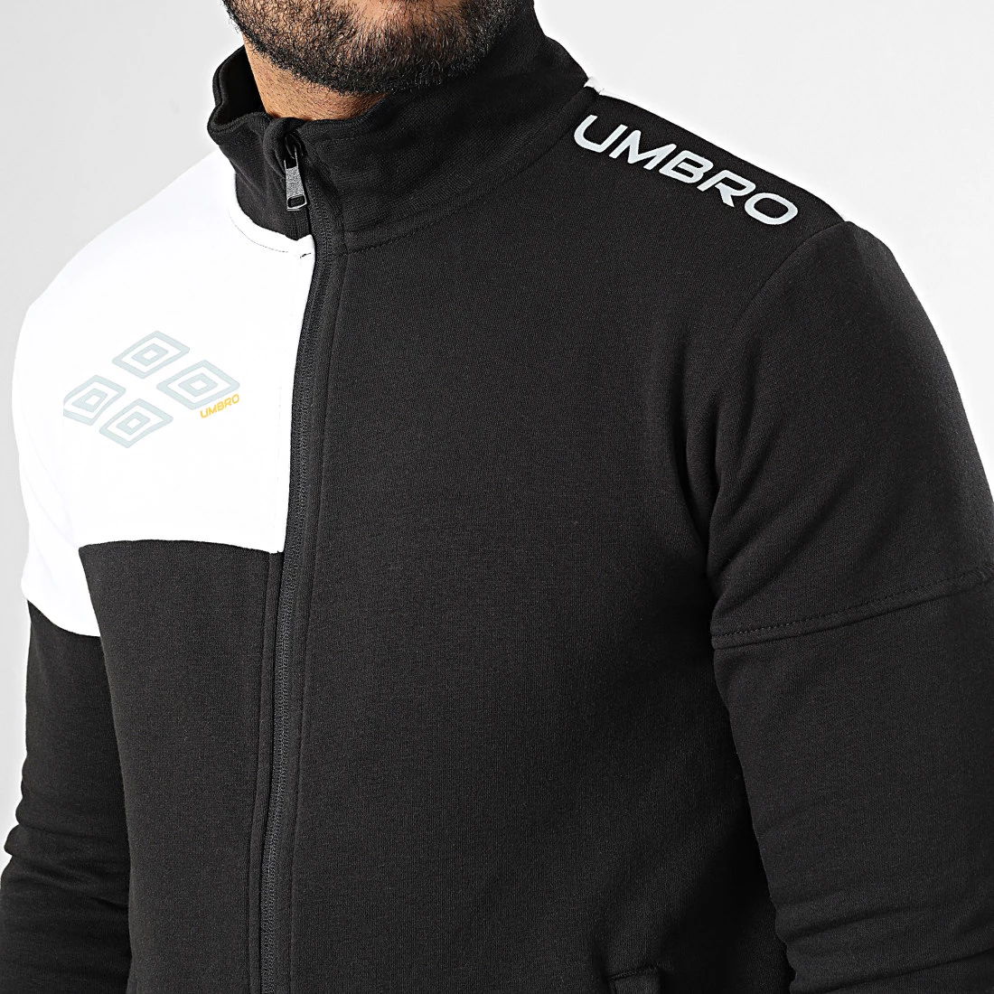 Le moins cher 🔥 Ensemble Veste Zippée Et Pantalon Jogging 909030-60 Noir de Umbro 🤩 2 Le moins cher 🔥 Ensemble Veste Zippée Et Pantalon Jogging 909030-60 Noir de Umbro 🤩 – Image 2