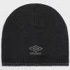 Tout neuf 🔔 Bonnet 576110 Noir de Umbro ✔️
