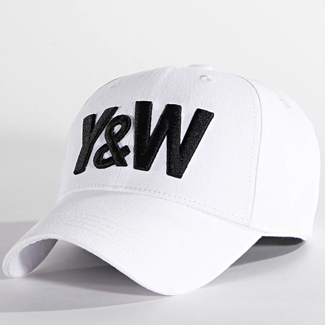 Remise ✔️ Casquette Logo Blanc de Y et W 🛒 1 Remise ✔️ Casquette Logo Blanc de Y et W 🛒