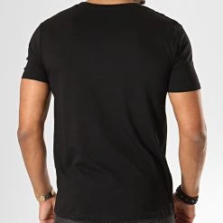 Les meilleures critiques de 😍 Tee 👚 Shirt Logo Noir Blanc de Y et W 🥰 -Tenue De Sport Soldes y et w 39101 YW TS LOGO NOI 20190814T100442 05